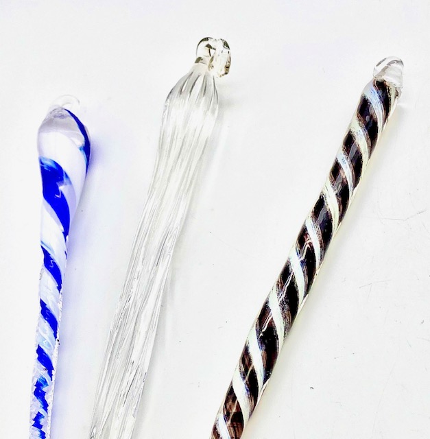 Gallery 4 - Make Your Own Ornament/Icicle